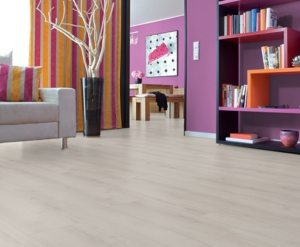 Laminaat Kronotex D3904 Zomer Eik Licht Grijs